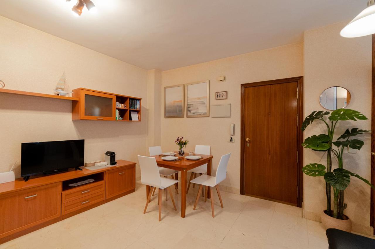 Apartamento Rentalsevilla A Un Minuto De La Campana Sevilha